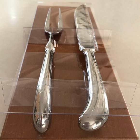 Gourmet Buffet™ Stainless Steel Carving Set and Wooden Storage Chest - Picture 2 of 9